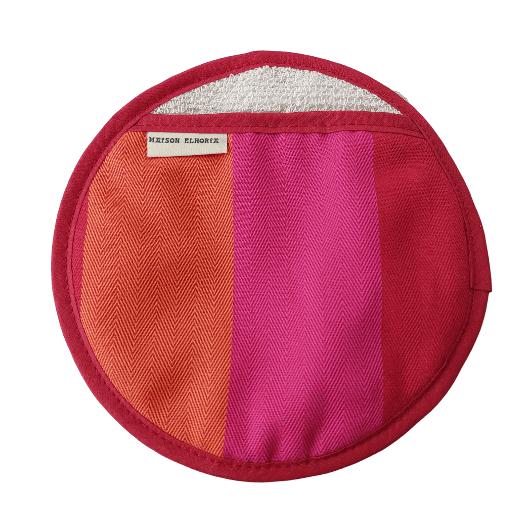 Red orange pink round pot grabber image cut