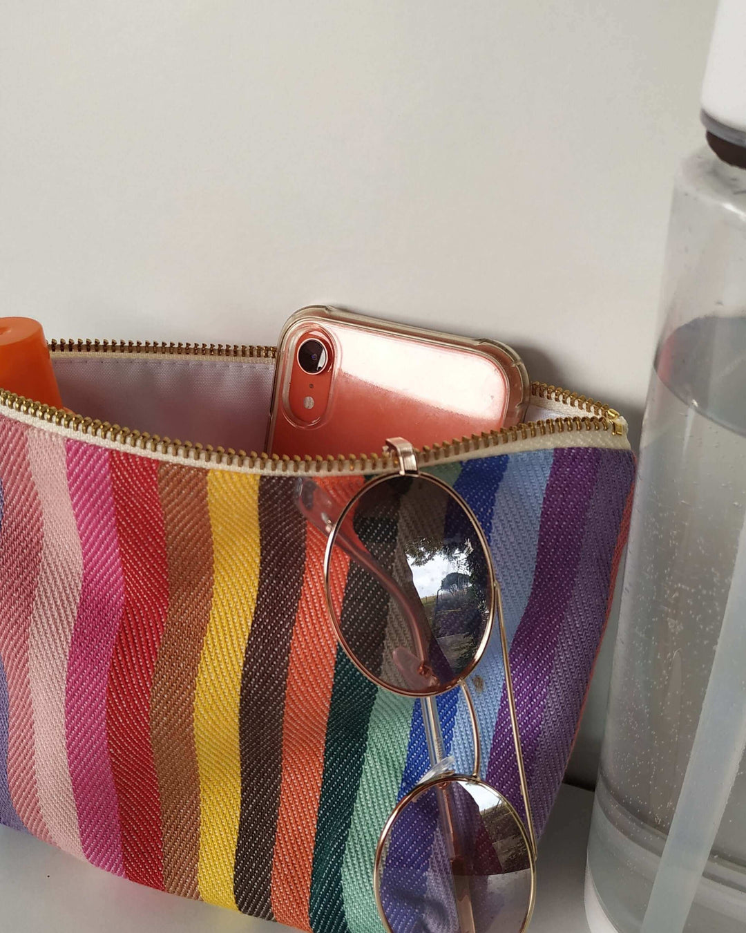 Toiletry Bag Rainbow Compact
